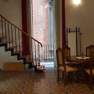 Indipendent , Napoli Italia